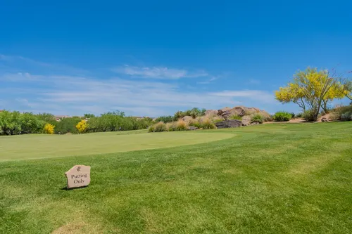 Candlewood Estates in Scottsdale, Arizona